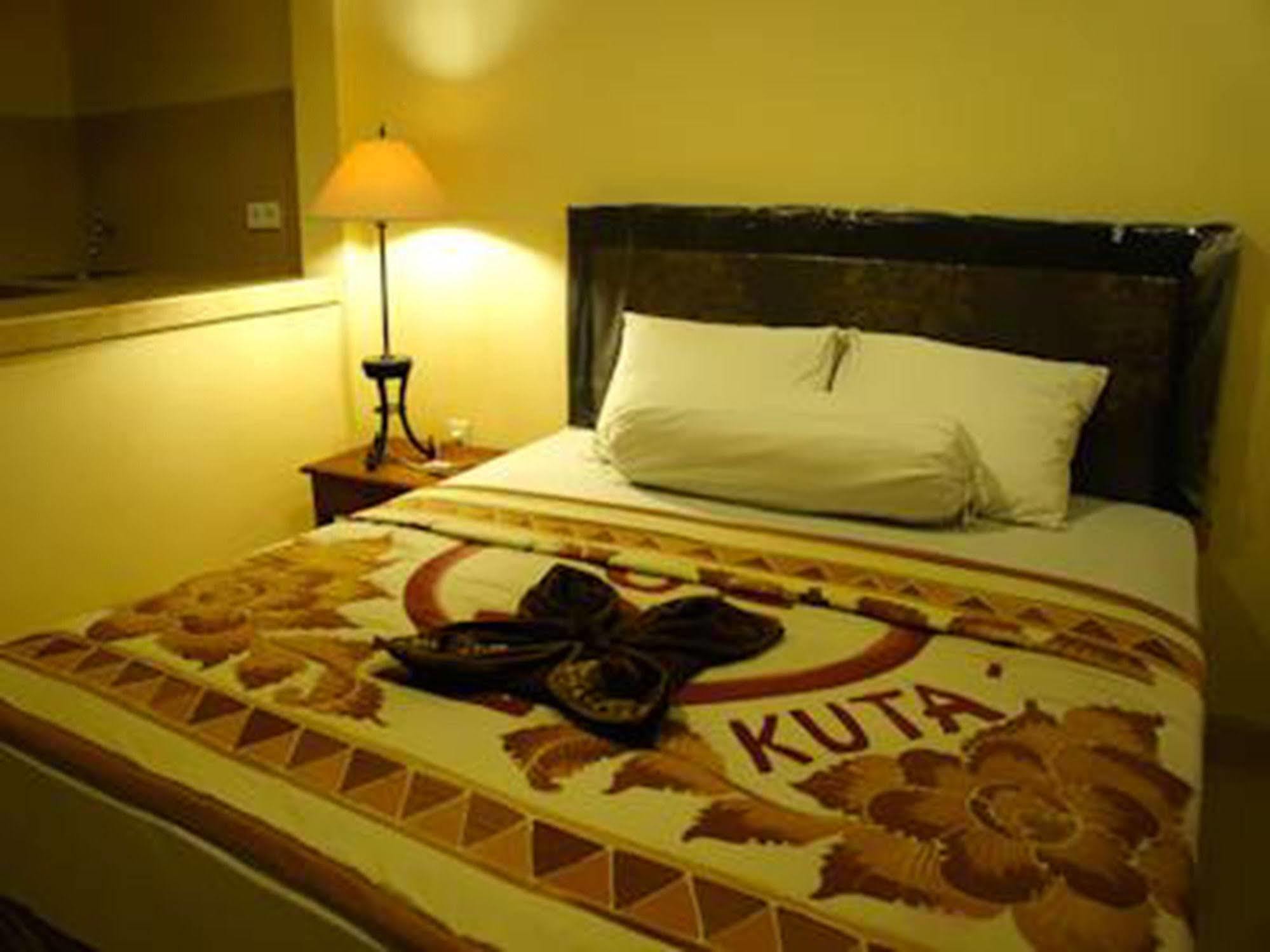 Graha Chania Legian Kuta  Exterior photo