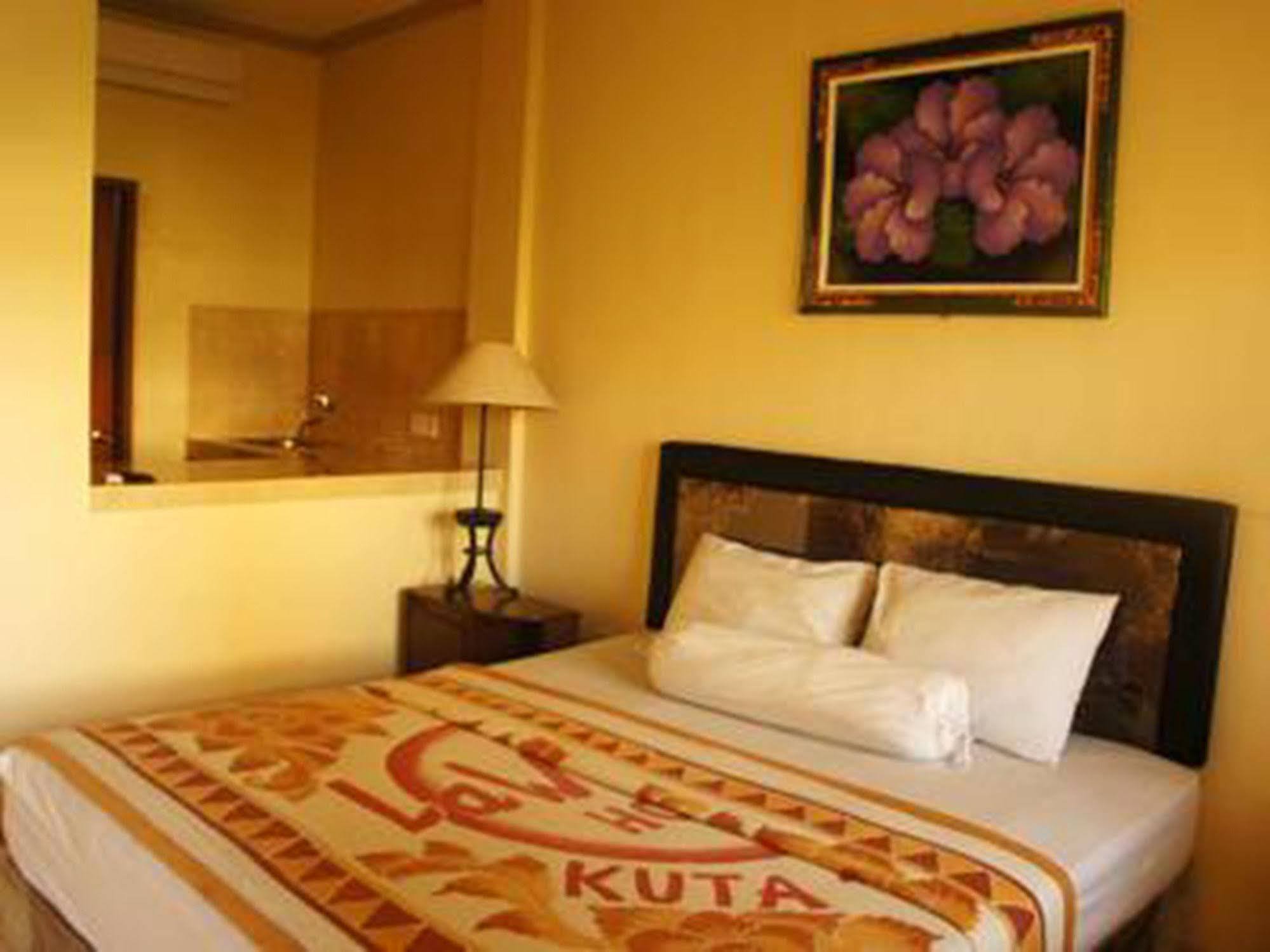 Graha Chania Legian Kuta  Exterior photo
